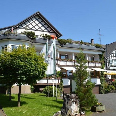 Hotel "Woiler Hof" Garni Eslohe Eksteriør bilde