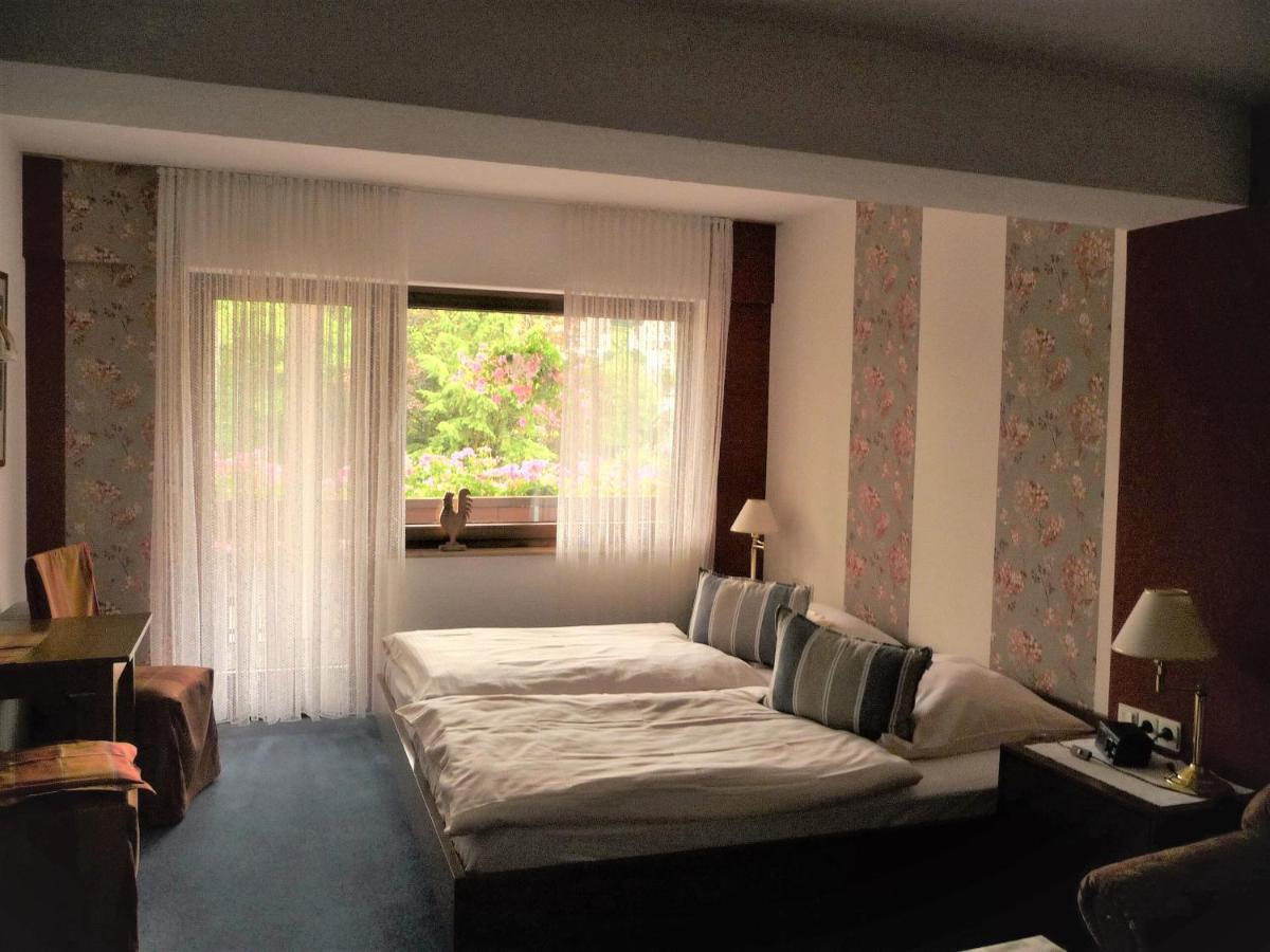 Hotel "Woiler Hof" Garni Eslohe Eksteriør bilde